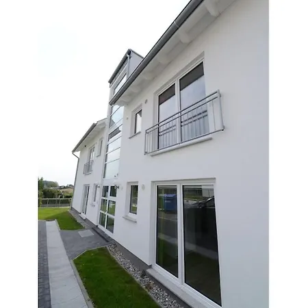 Mein-glowe 1st Floor Right * Glowe